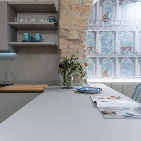 Domuslatina Monti - Luxury In The Heart Of شقة *
